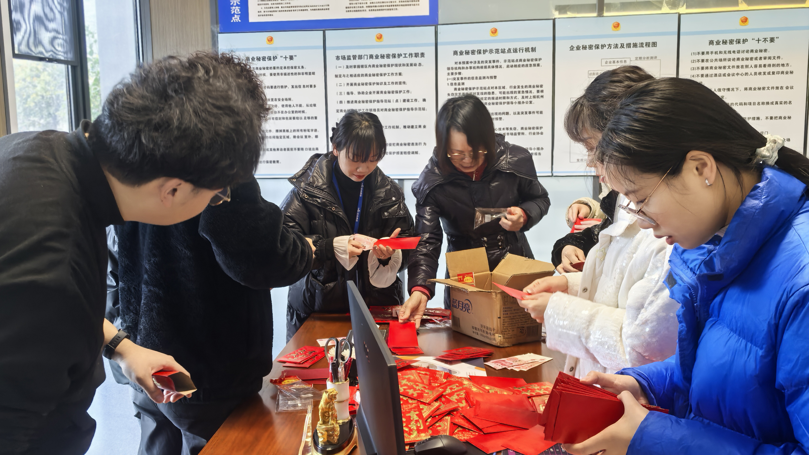 開工大吉，福滿新春 | 凱奇集團攜手全體員工共迎2025年新征程！